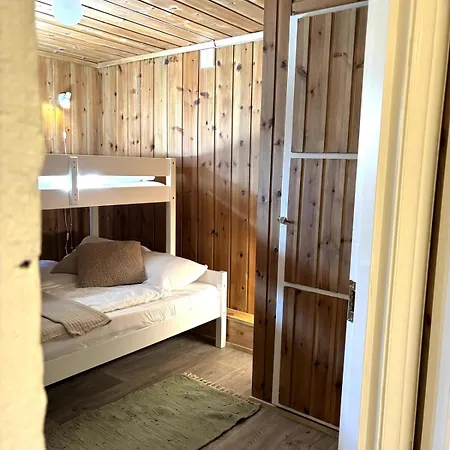 Feriehus Stallen - Koselig Lite Hus Pa Gardstun Skjåk